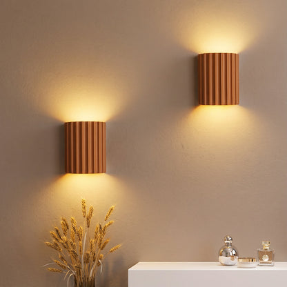 Freyza - Nordic Pleated Resin Wall Sconce | Modern Macaron Ribbed LED Lamp (16.5cm)
