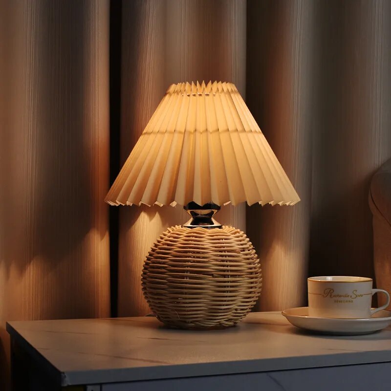 RattanCraft Table Lamp