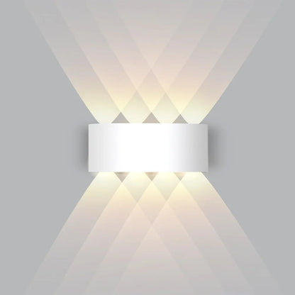 Innen-LED-Wandleuchte mit Auf-Ab-Licht – Warmweiß