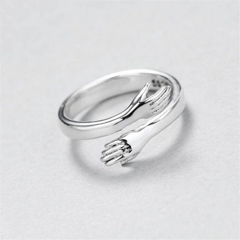 Prilagodljiv Srebrni Prstan – Elegantna modna dodatka