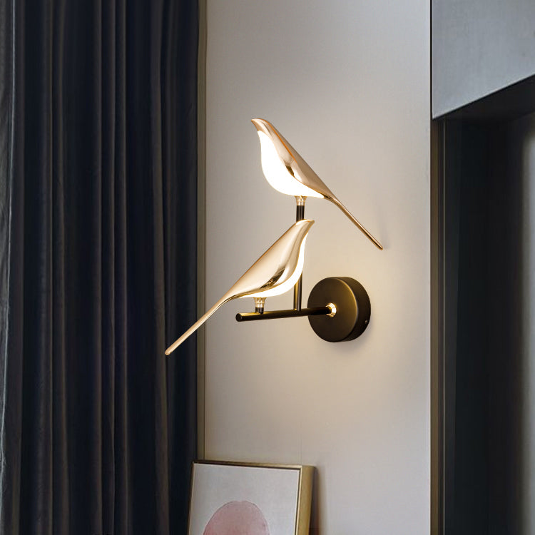 Malo | Moderne Vogel Wandlamp – Luxe Goudkleurig Design met Energiezuinige LED