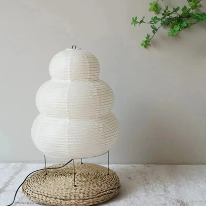 Hikari Washi Stehleuchte - Japanische Reispapier-Stehleuchte mit kugelförmigem Design und weichem, warmem Licht