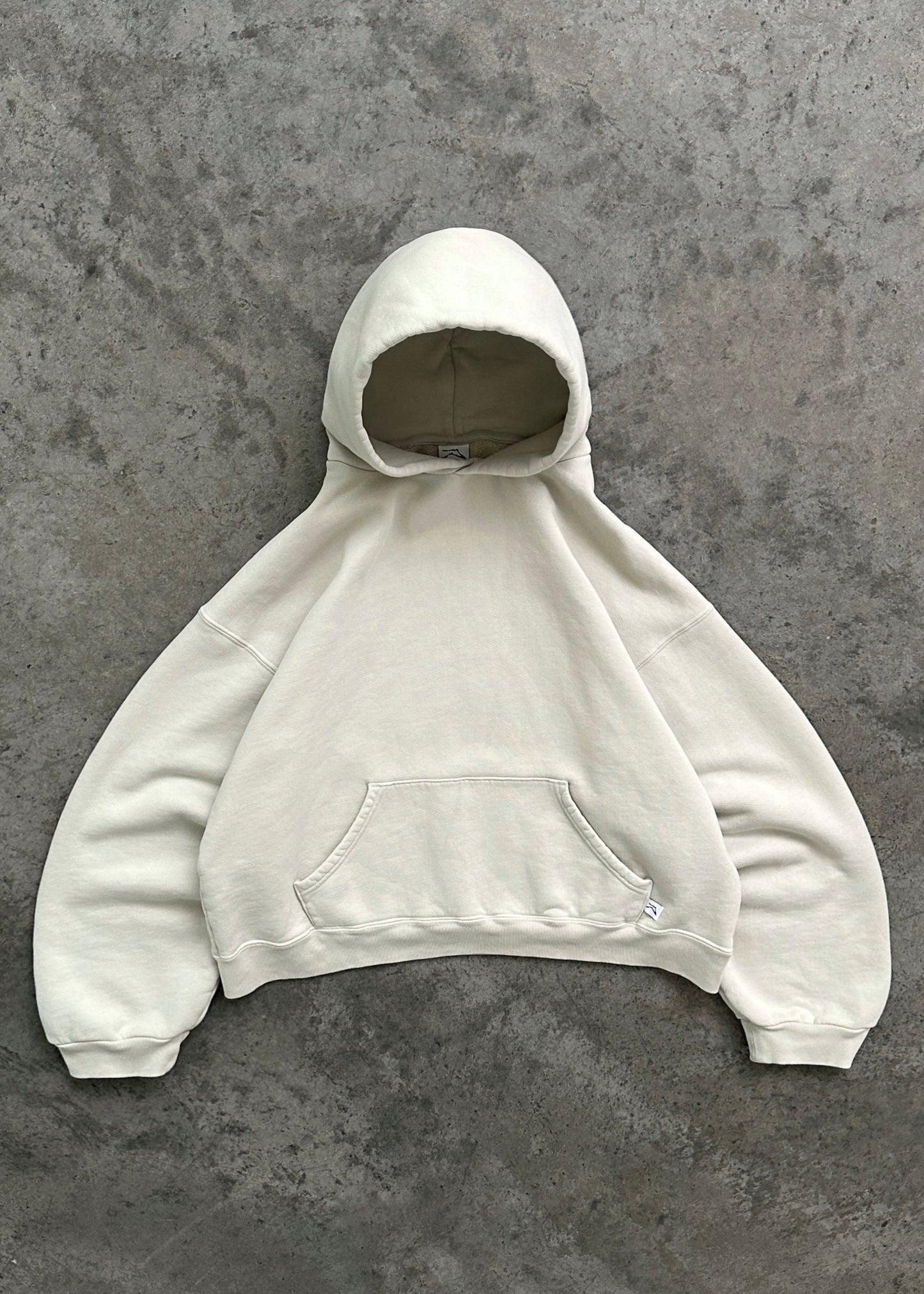 Sweat à capuche Clara pour femme – Pull décontracté et élégant