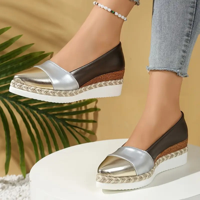 Chaussures Femme à Plateforme Légère et Design Structuré pour Usage Quotidien