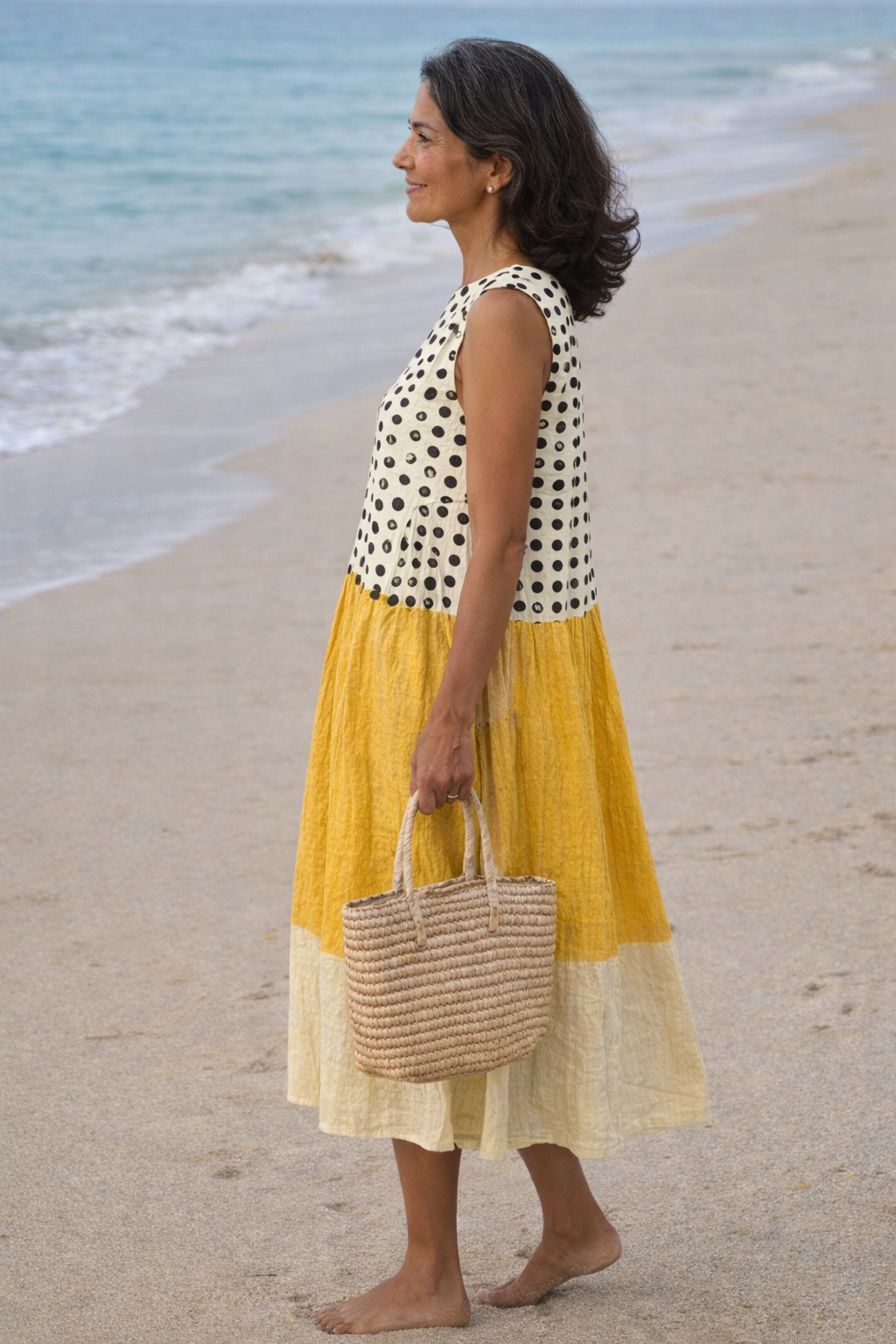 Mariam | Vestido midi de bloques de color con lunares