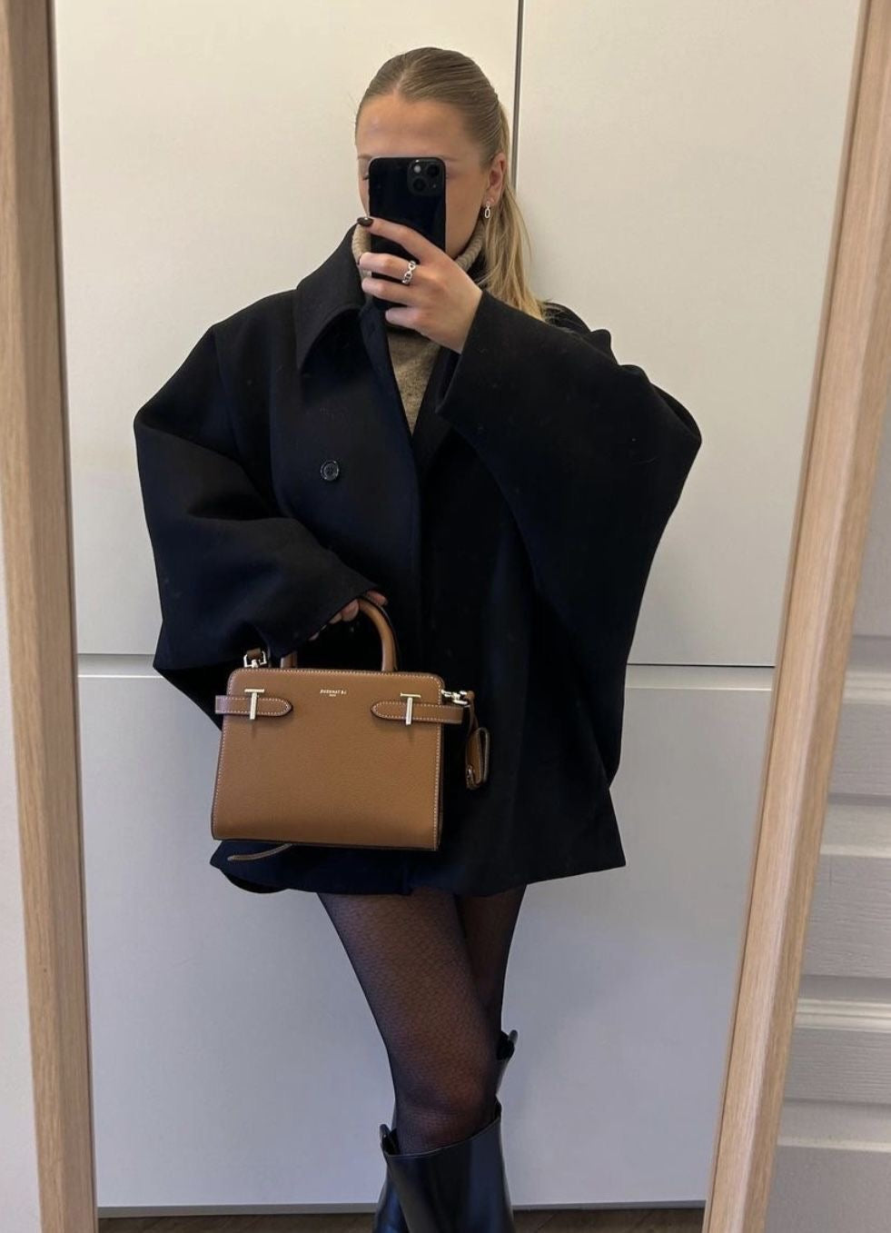 Eulalia  | Oversized wool coat