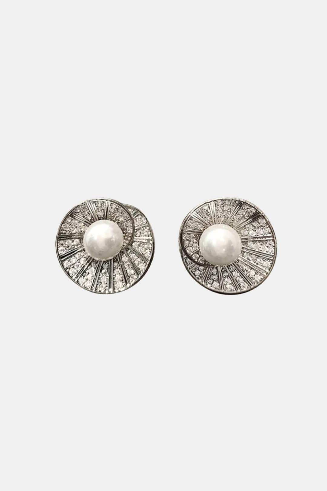 Jeffany - Spiral Shell Pearl Earrings