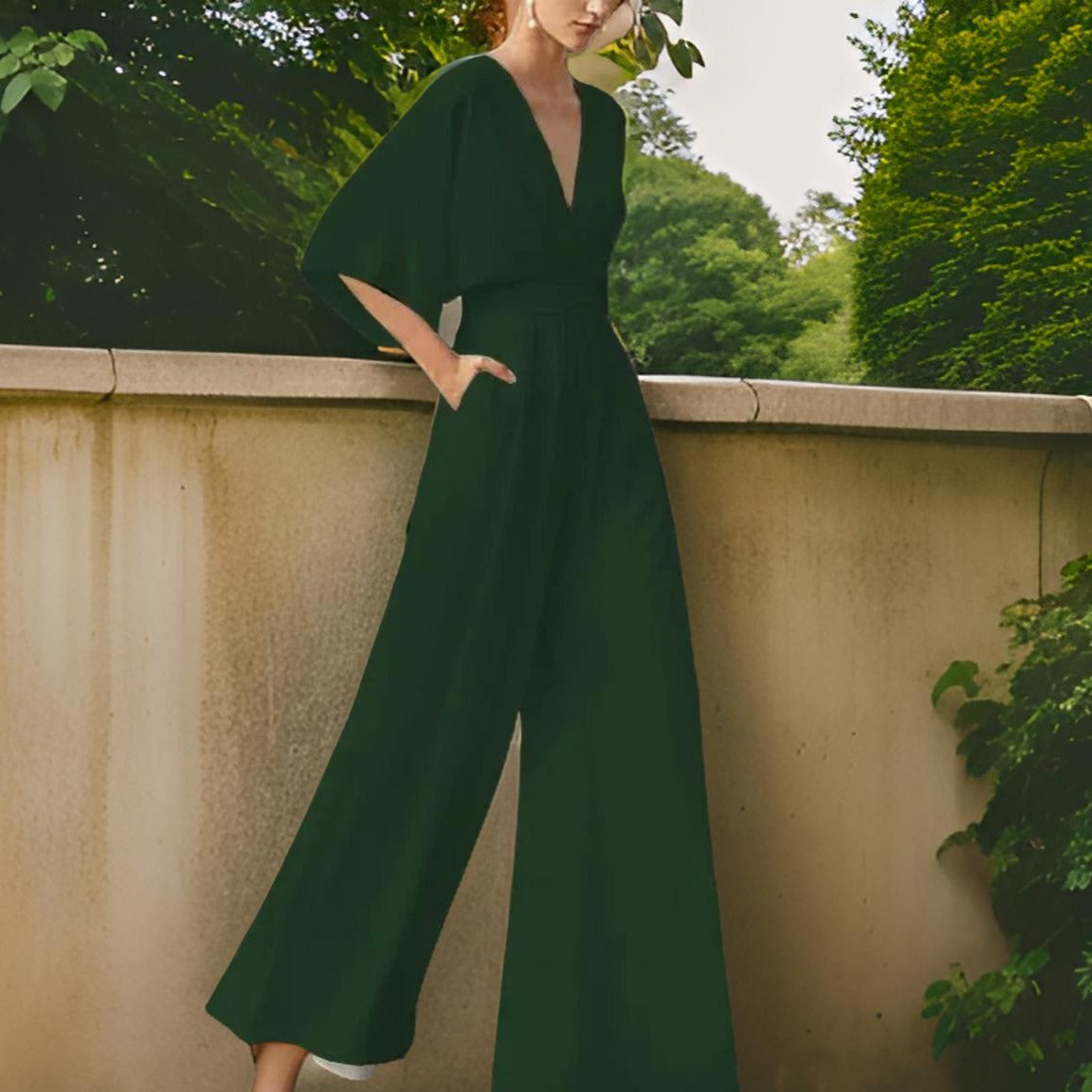 V-hals Jumpsuit met Driekwart Mouwen - Aurora Chic