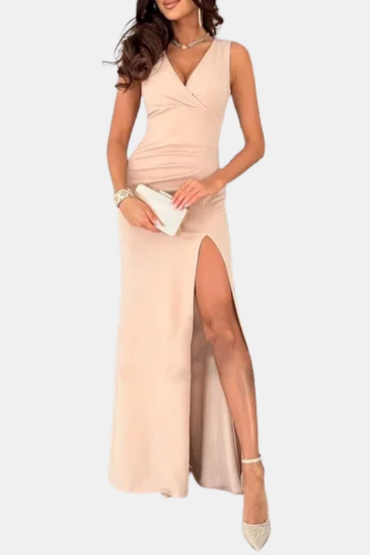 Keira – Sleek V-Neck Maxi Dress with Thigh-High Slit