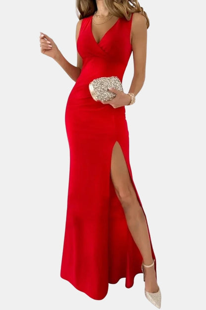 Keira – Sleek V-Neck Maxi Dress with Thigh-High Slit