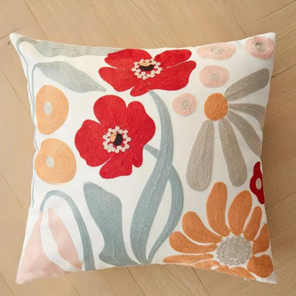 Kissenbezug mit Blumen- & Botanik-Stickerei | Weich und formstabil | Pflegeleicht | HomeBloom