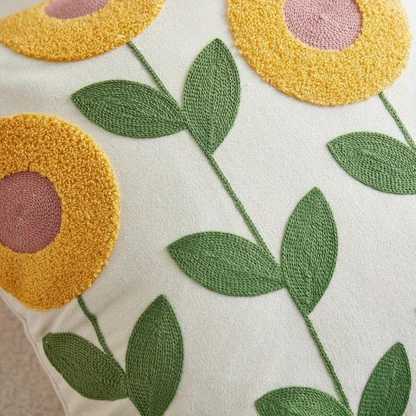 Kissenbezug mit Blumen- & Botanik-Stickerei | Weich und formstabil | Pflegeleicht | HomeBloom