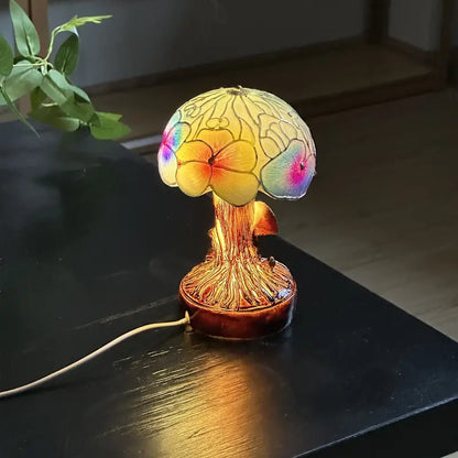 Kwiatowa lampa boho z grzybami