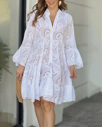 Comfortabele Zomerjurk met Kraag en V-hals – Sarah