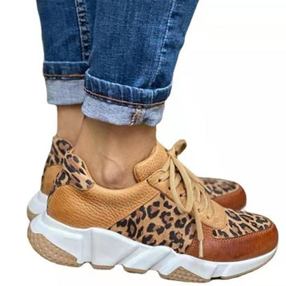 Heliora | Zapatillas de invierno con cordones y estampado animal para mujer