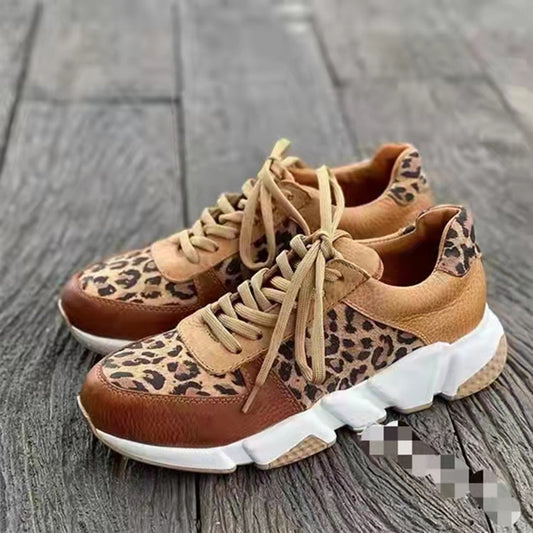 Heliora | Zapatillas de invierno con cordones y estampado animal para mujer