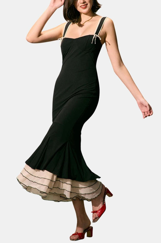 Livia – Black Sweetheart-Neck Bodycon Slip Maxi Dress