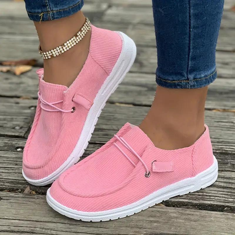 Alina – Round Toe Shoes with Ribbed Detail
