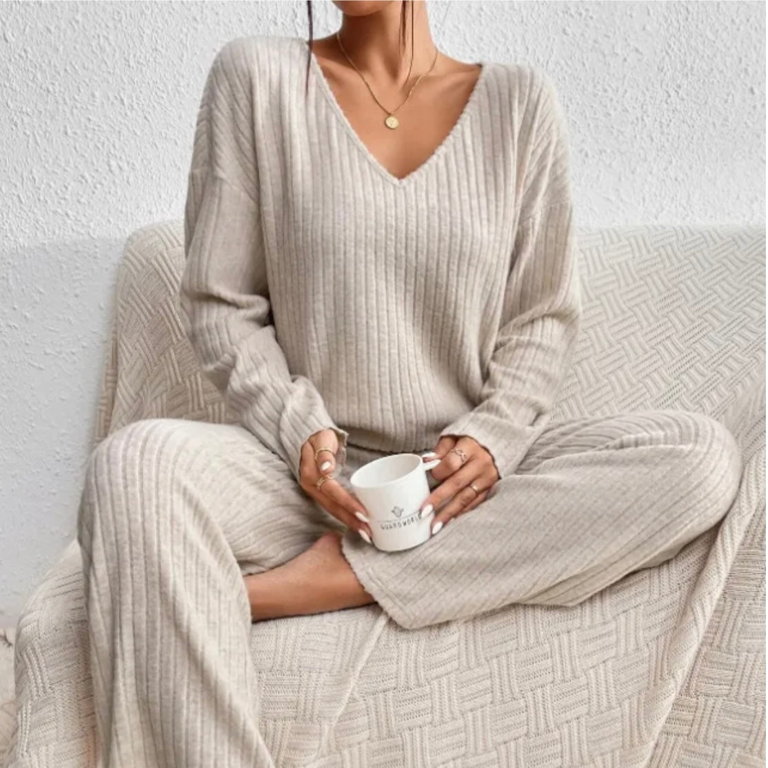 Loungewear sæt dame | Todelt ribstrikket comfy sæt