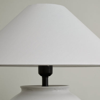 Lumora – Organisch Keramische Tafellamp met Zachte Gloed