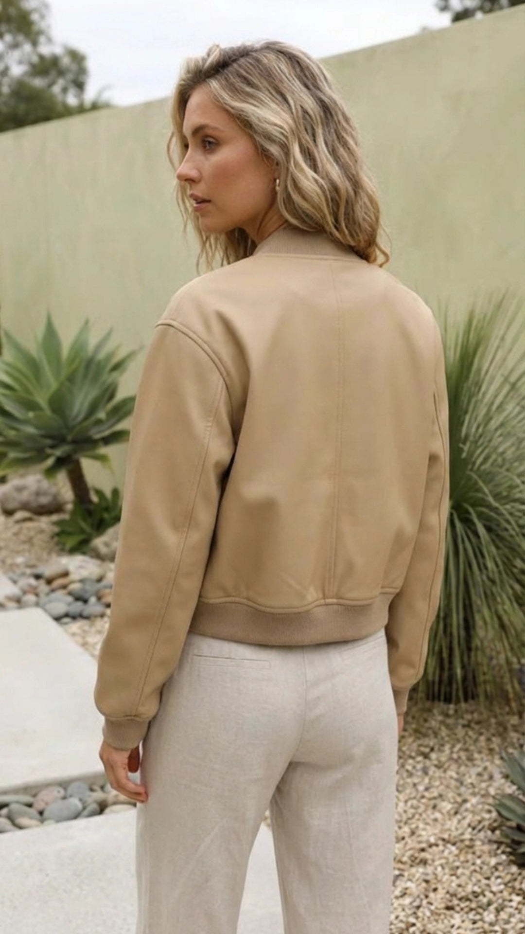 Women’s Lightweight Cropped Bomber Jacket
