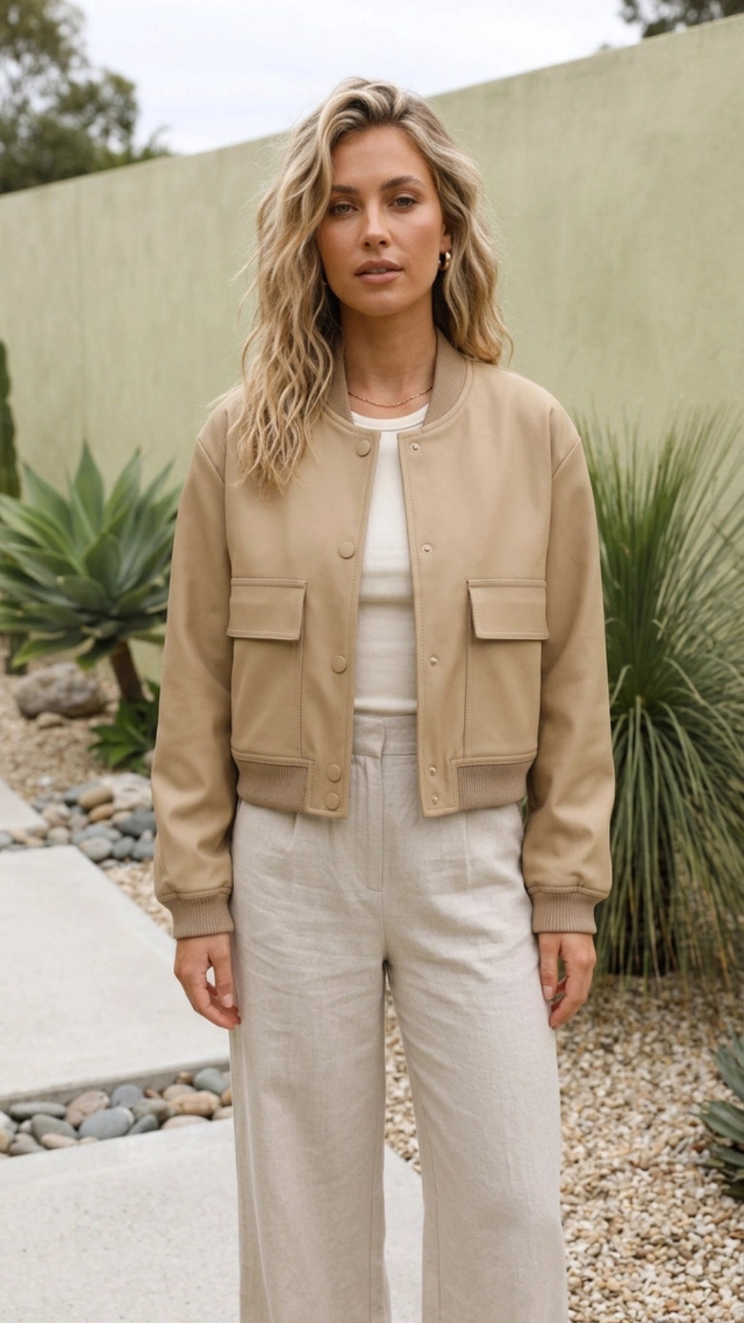 Women’s Lightweight Cropped Bomber Jacket