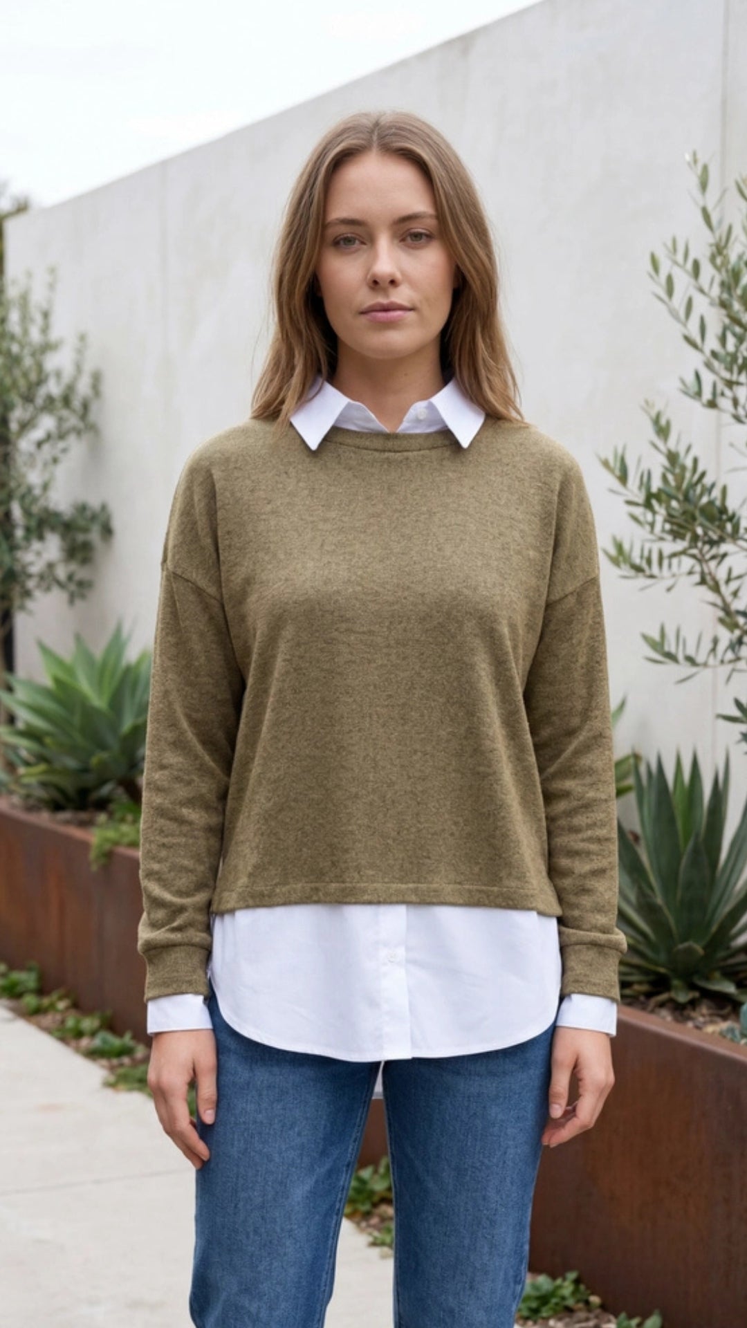 Women’s Crew-Neck Knit Sweater Pullover