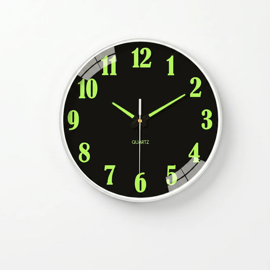 Lumiqlo - Round Luminous Quartz Wall Clock- Tells Time At Night