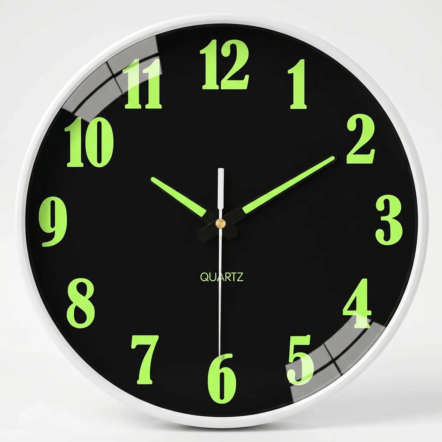 Lumiqlo - Round Luminous Quartz Wall Clock- Tells Time At Night