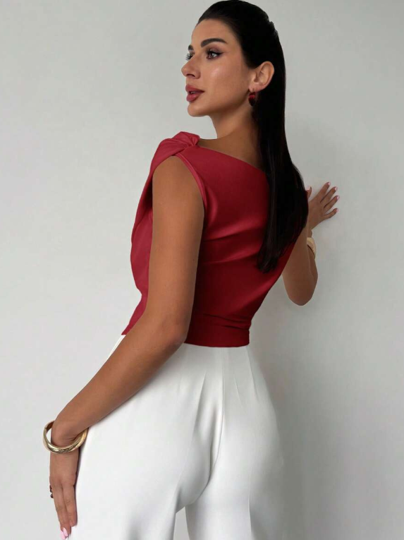 Luna – Elegantes Damen Top Mit Drapierter Schulter