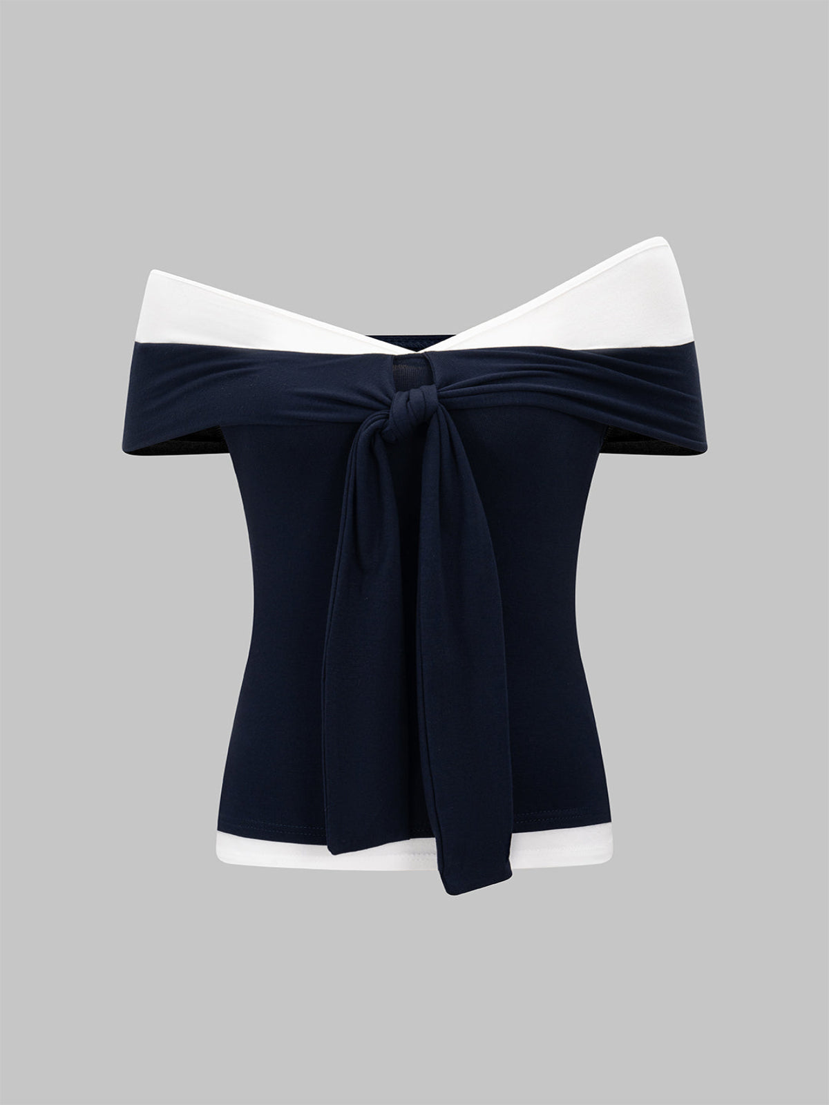 Mallory | Refined Blouse with Tailored Detail