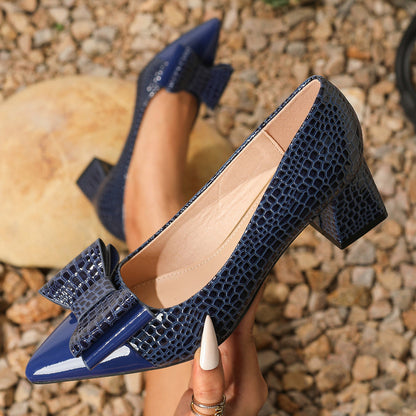 Niliya – Schuhe Mit Spitzer Zehenpartie Und Schleife