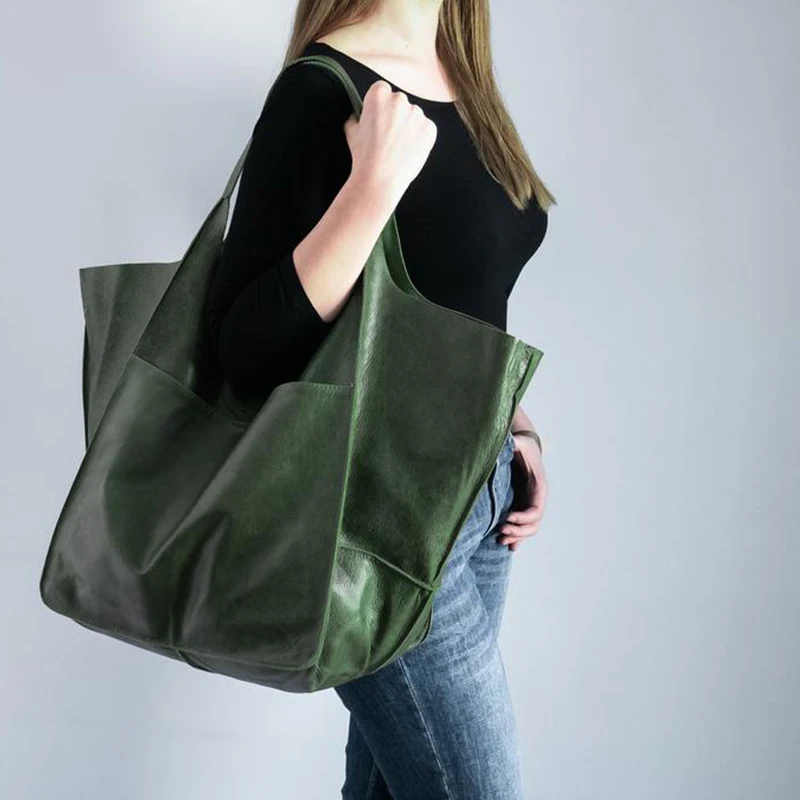 Miss Bradshaw Slouch Bag