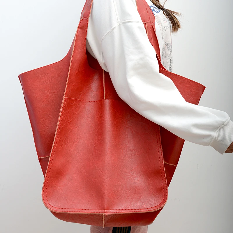 Miss Bradshaw Slouch Bag