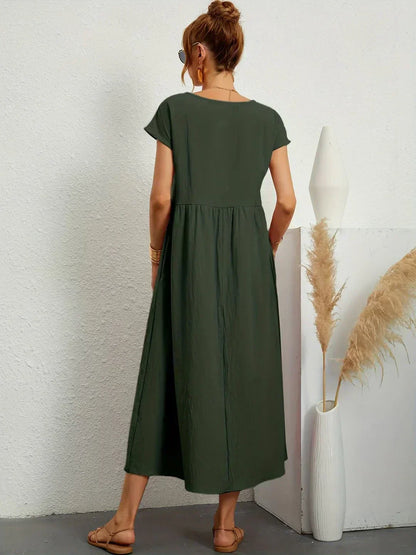 Gabrielle | Fließendes Midi-Kleid zeitloser Eleganz