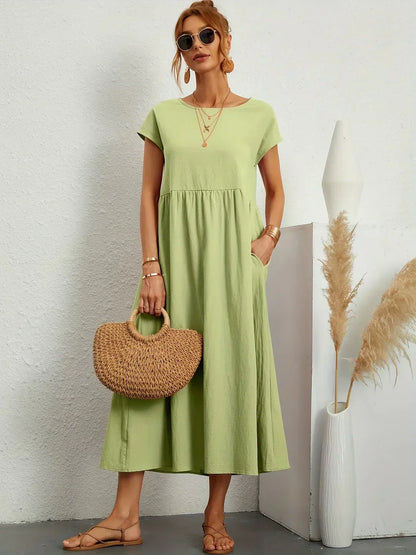 Gabrielle | Timeless Elegance Fluid Midi Dress