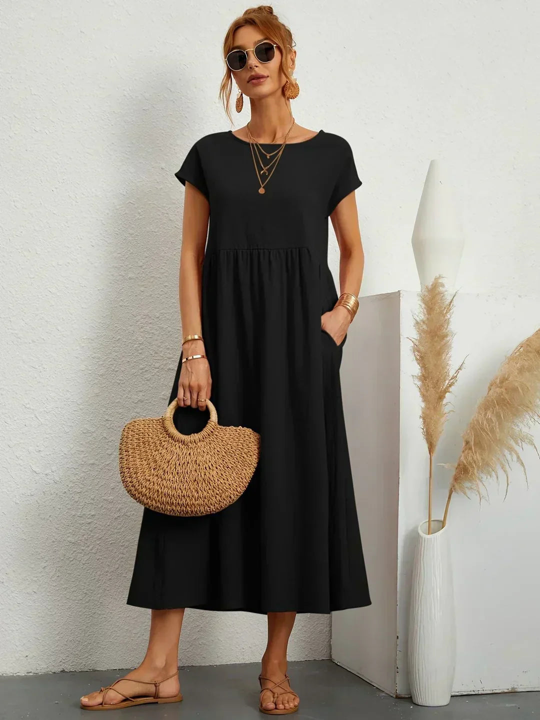 Gabrielle | Fließendes Midi-Kleid zeitloser Eleganz