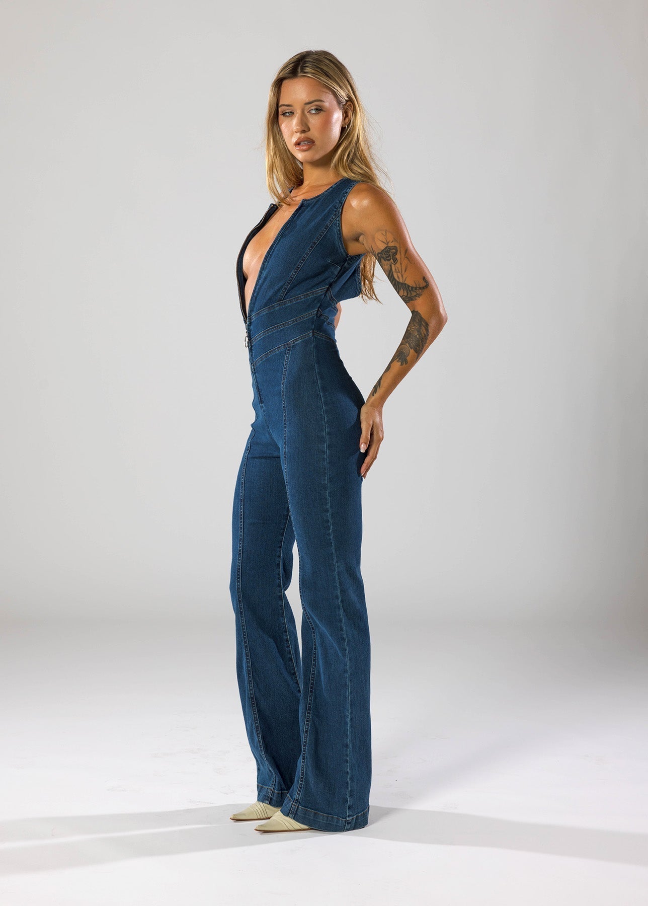 Miu | Denim Jumpsuit met Hartvormige Uitsnede 5