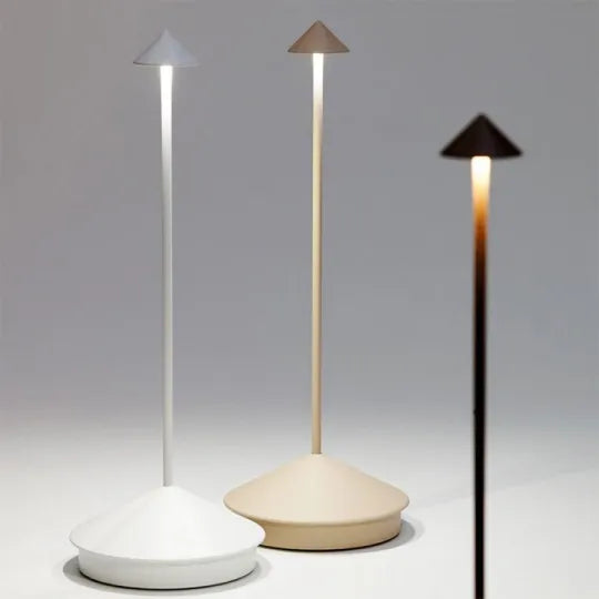 Elegante kabellose LED-Tischlampe im modernen Design