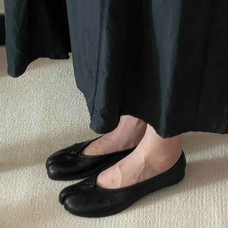 Ballerines Tabi en cuir souple pour femmes – Confortables, élégantes et décontractées, parfaites au quotidien