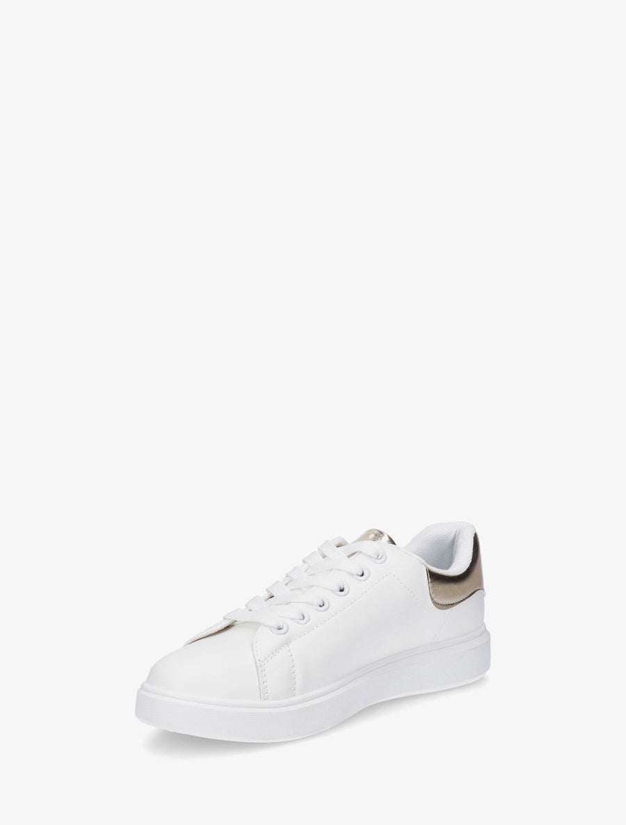 Basic Sneakers