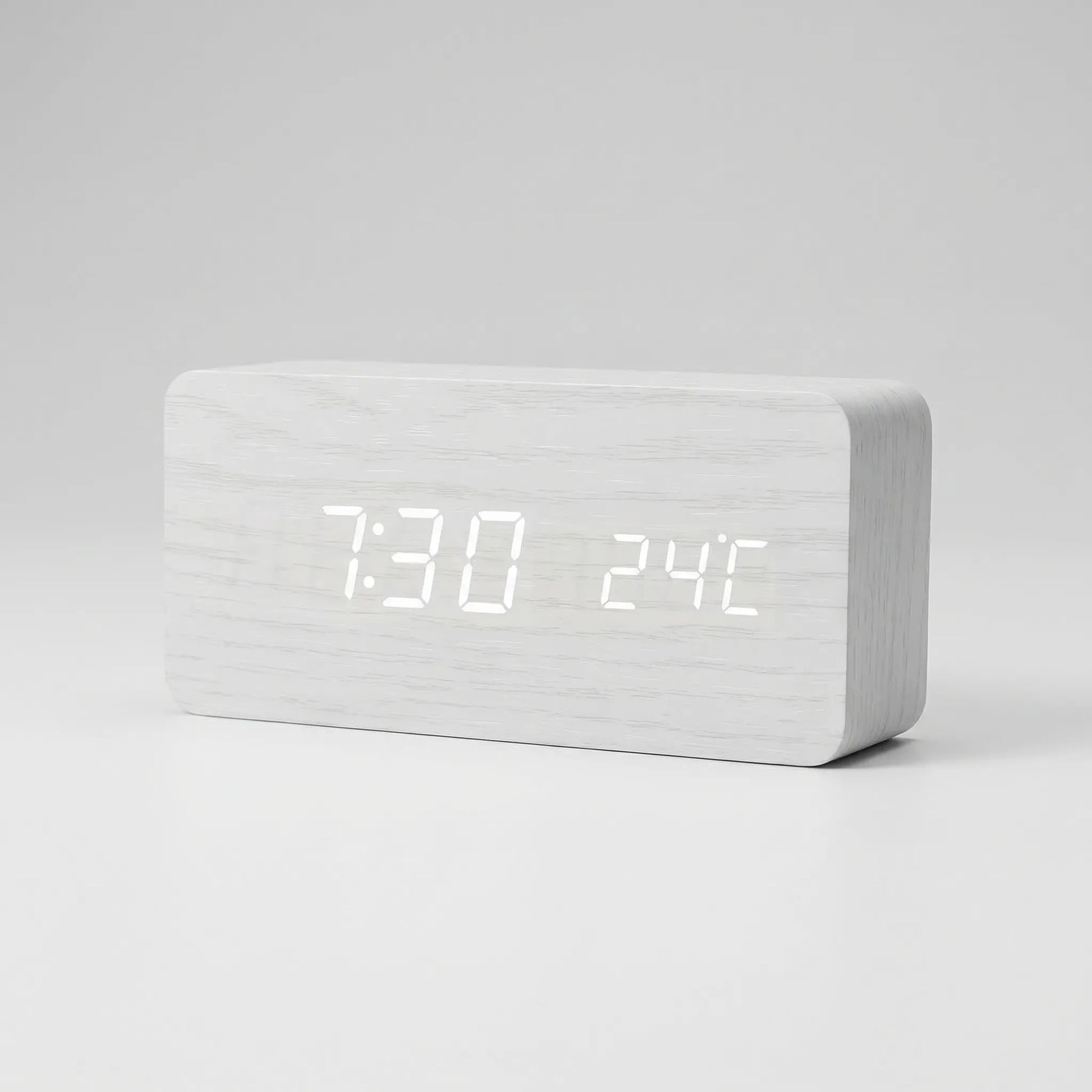 Navando | Digitale Wekker Met Houtlook Behuizing