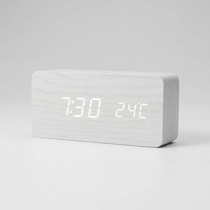 Navando | Digitale Wekker Met Houtlook Behuizing
