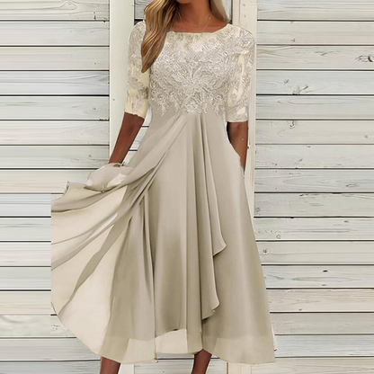 Pitsinen ilta-asu - elegantti cocktail-tyylinen - leveähelmainen