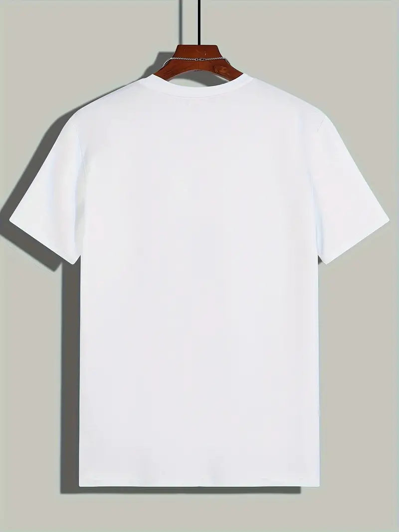 Men's short-sleeve t-shirt in white, featuring a classic crew neckline and a relaxed fit. 2