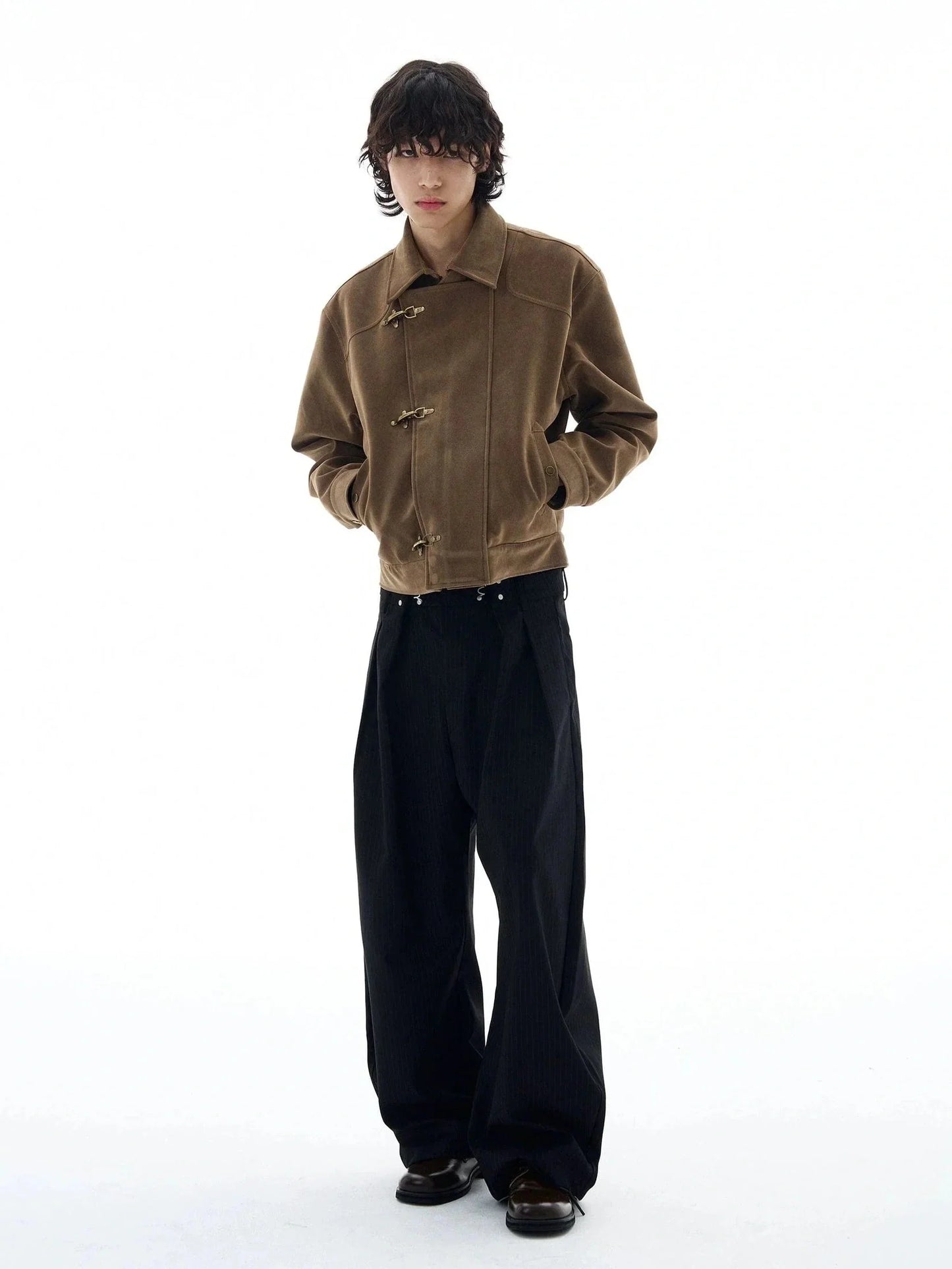 LIGHT BROWN