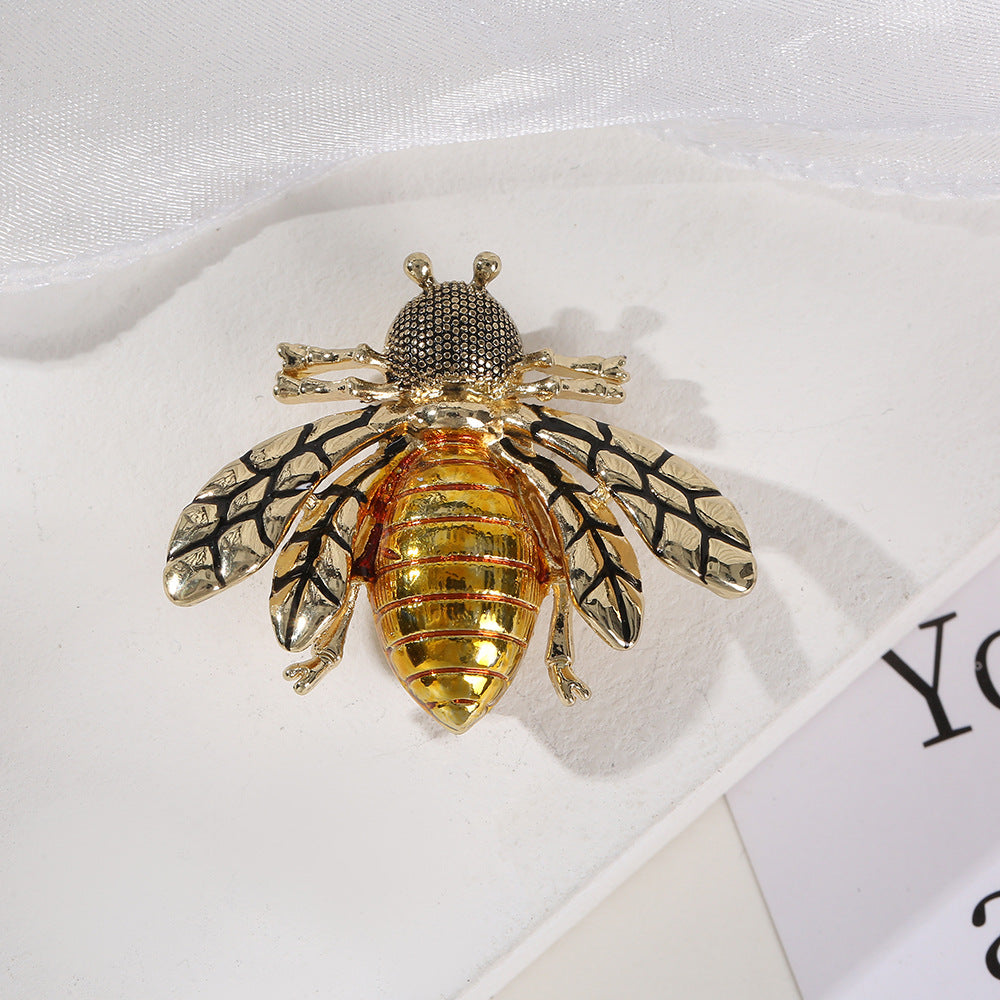 Women's Bee Pearl Brooch Insect High-grade Niche Brooches