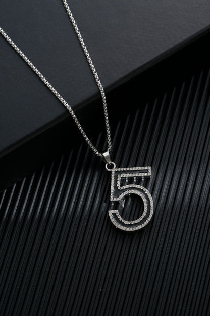 Men's Simple Sweater Chain Couple Accessories Niche Female Titanium Necklaces