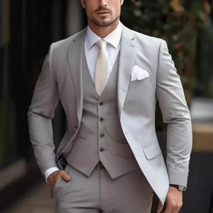 Herren dreiteiliger Hochzeit-Gast-Anzug | Klassisch