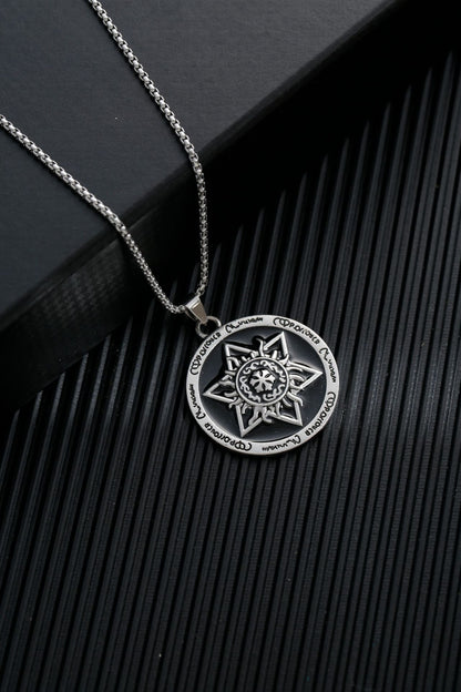 Men's Simple Sweater Chain Couple Accessories Niche Female Titanium Necklaces